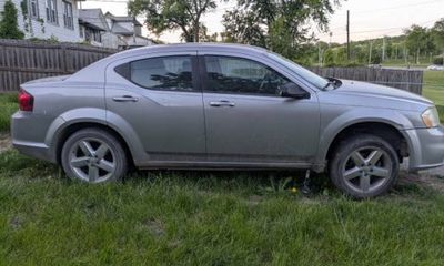 2013 Dodge Avenger SE