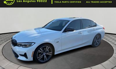 2022 BMW 330e
