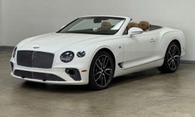 2021 Bentley Bentayga V8