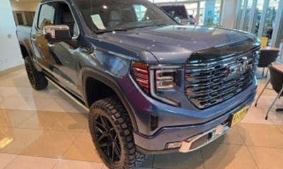 2026 GMC Sierra AT4