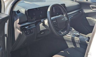 2026 Kia Sportage LX S