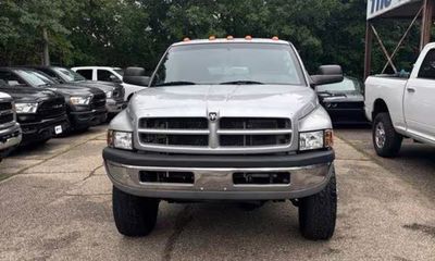2002 Dodge RAM SLT