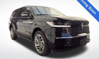 2025 Lincoln Navigator L Reserve