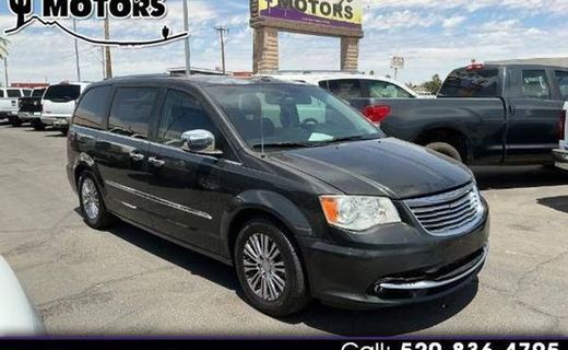 2011 Chrysler Town AND Country Limited