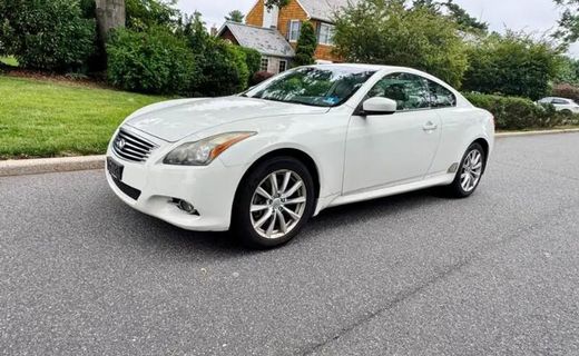 2011 Infiniti G37