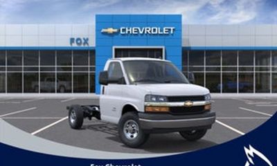 2026 Chevrolet Express 3500 Cutaway 139