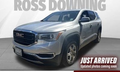 2017 GMC Acadia SLE 1