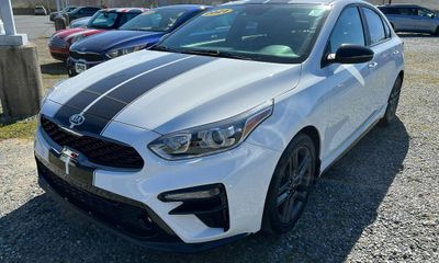 2021 Kia Forte GT Line