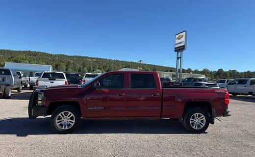 2017 Chevrolet Silverado LT