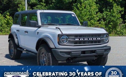 2025 Ford Bronco Base