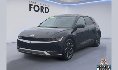 2024 Hyundai Ioniq 5 SE