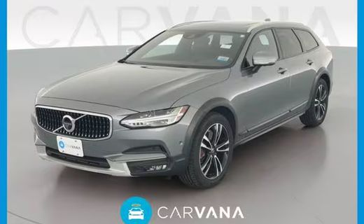 2018 Volvo V90CC Momentum