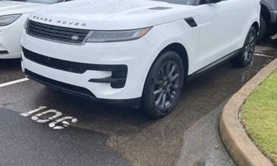 2025 Land Rover Range Sport P360 S
