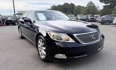 2007 Lexus LS 460
