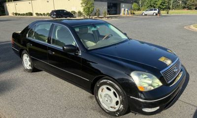 2001 Lexus LS 430