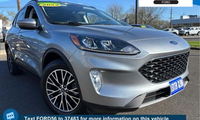 2022 Ford Escape SEL Phev