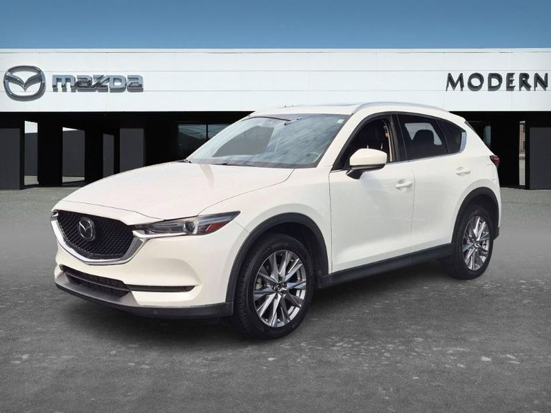 2021 Mazda CX-5 — a typically priced live listing