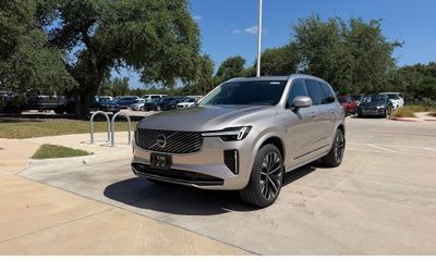 2026 Volvo XC90 Plus Bright