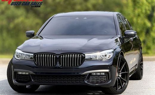 2019 BMW 740I