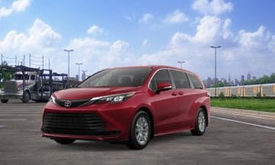 2026 Toyota Sienna LE