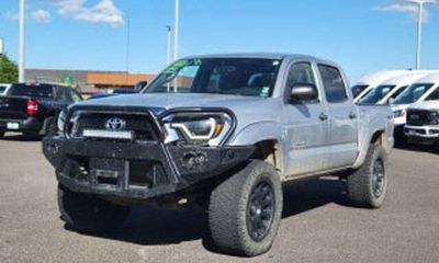 2013 Toyota Tacoma Delux