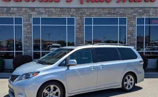 2014 Toyota Sienna SE