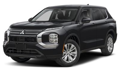 2026 Mitsubishi Outlander ES