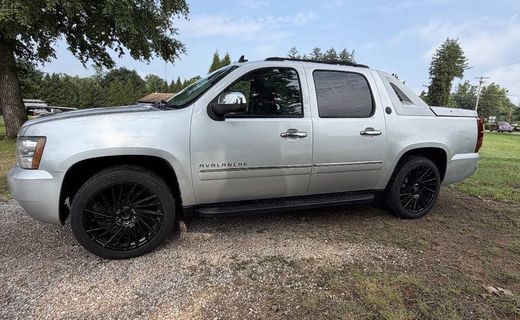 2013 Chevrolet Avalanche LTZ