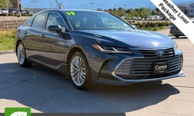 2019 Toyota Avalon Hybrid XLE XSE