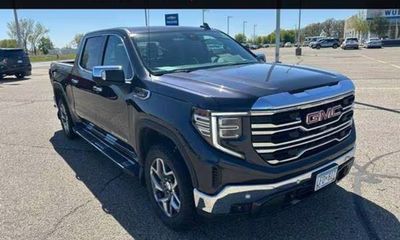 2024 GMC Sierra SLT