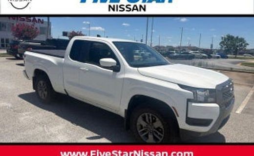 2025 Nissan Frontier SV