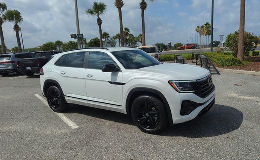2026 Volkswagen Atlas Cross Sport 4MOTION SEL Black