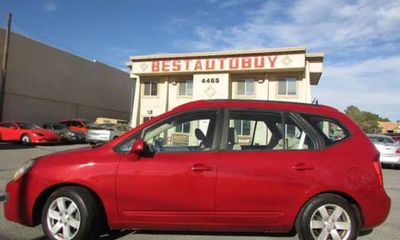 2007 Kia Rondo UN