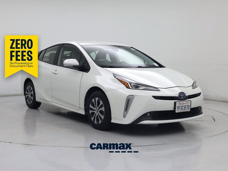 2019 Toyota Prius — a typically priced live listing