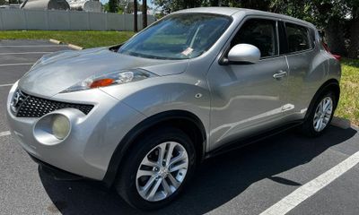 2011 Nissan Juke S