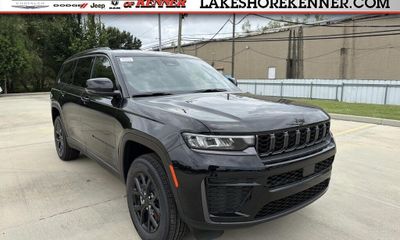 2026 Jeep Grand Cherokee L Base Laredo