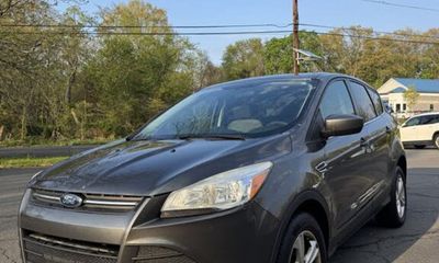 2015 Ford Escape SE