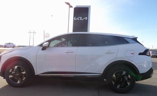 2026 Kia Sportage LX