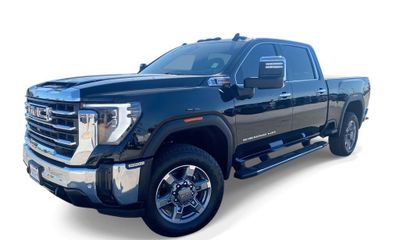 2025 GMC Sierra HD SLT