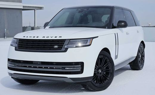 2025 Land Rover Range SE
