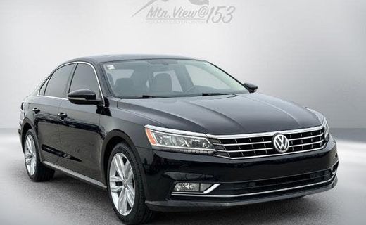 2018 Volkswagen Passat SE