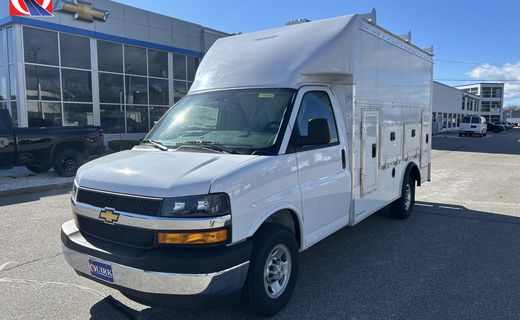 2026 Chevrolet Express 3500 Cutaway 159