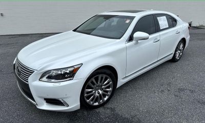 2015 Lexus LS 460