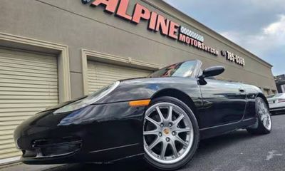2001 Porsche 911 Cabrio