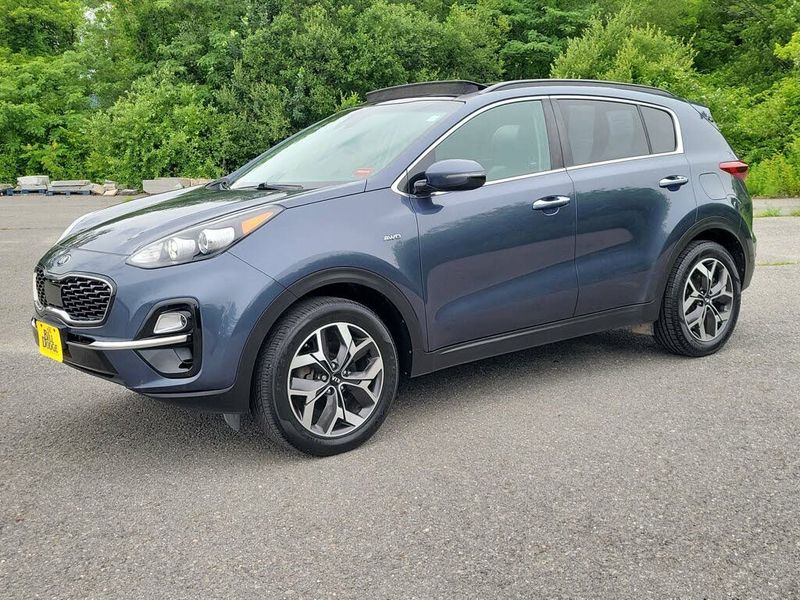2020 Kia Sportage — a typically priced live listing