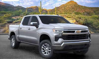 2026 Chevrolet Silverado LT