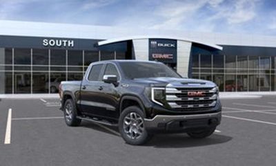 2026 GMC Sierra SLE
