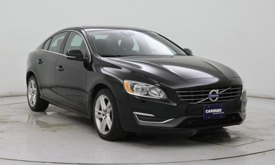 2015 Volvo S60 Premier NON R
