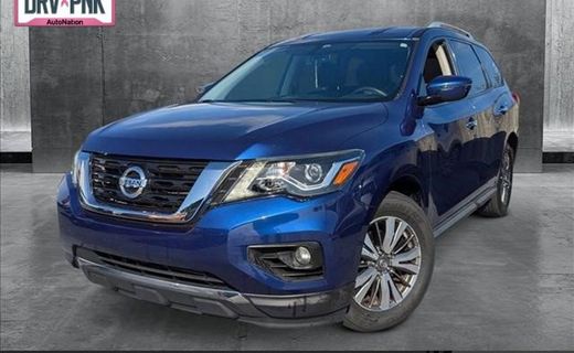 2020 Nissan Pathfinder SV