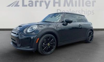2023 Mini Hardtop SE 2 Door